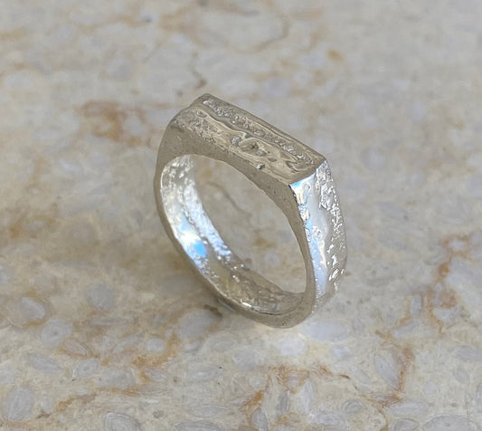 Sand Signet with Fine Sand