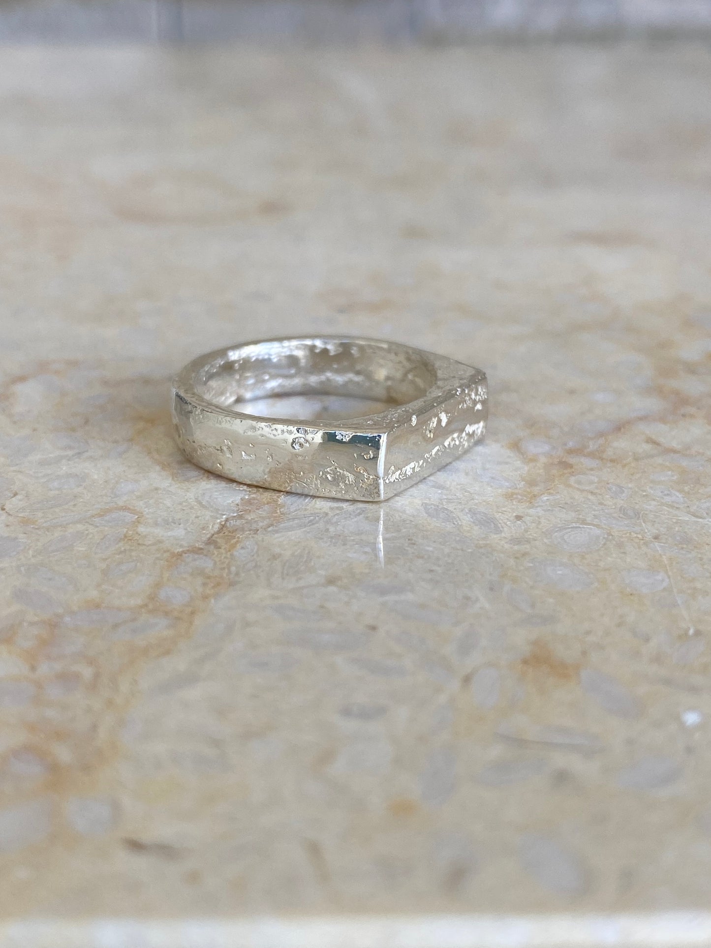 Sand Signet with Fine Sand