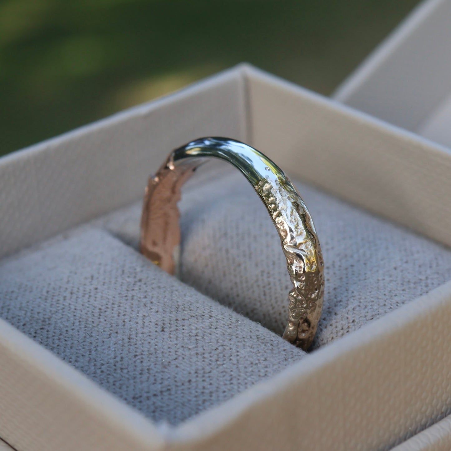 Shoreline meets the sunset  - Rose gold + Yellow gold + Silver