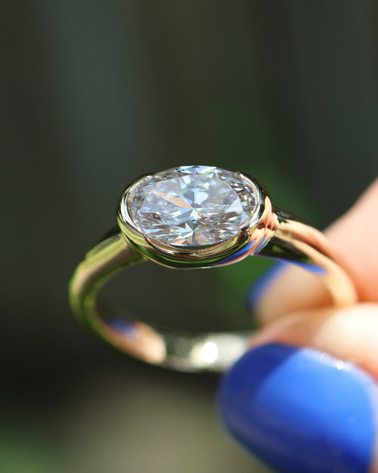 Castle Ring with diamond