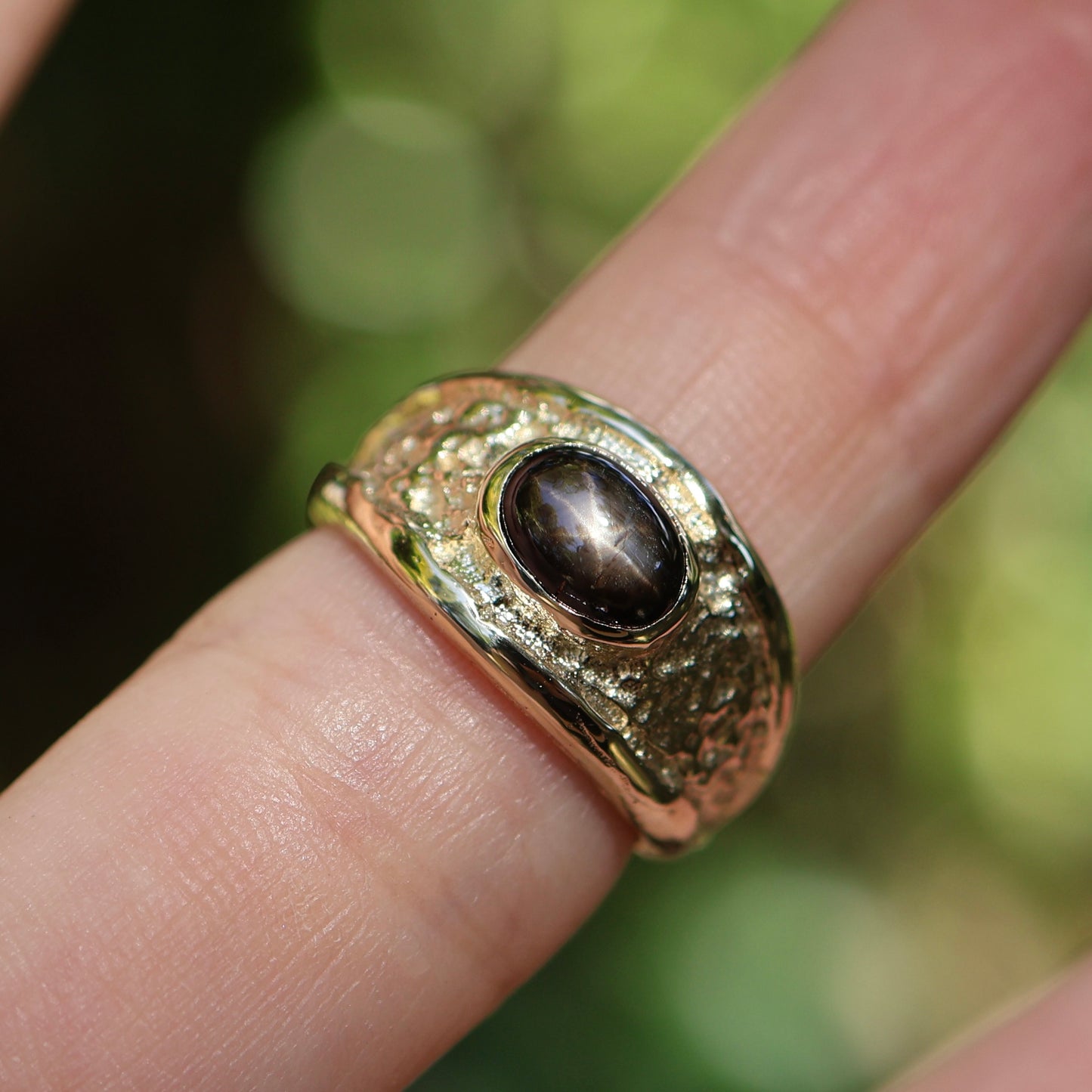 Astral Relic Ring with Star /Ruby or Sapphire