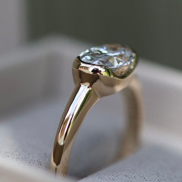 Castle Ring with Diamond