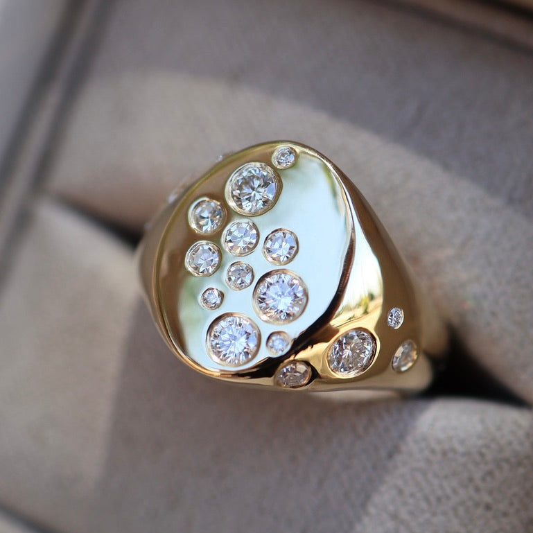 Valerie Signet Ring|Parti Sapphires