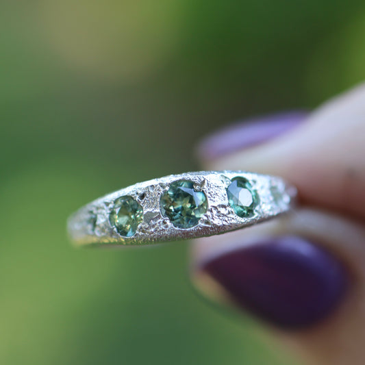 Multi stone ring