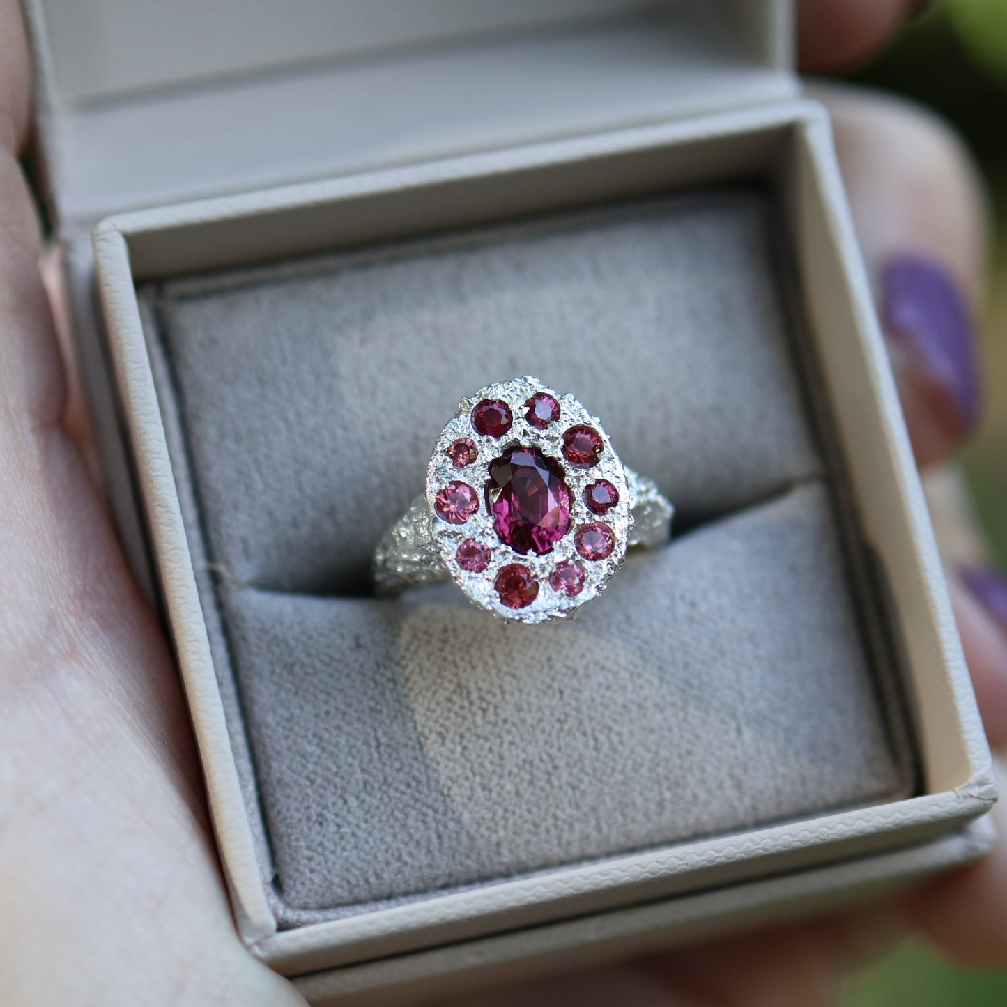 Rouge Rose Ring