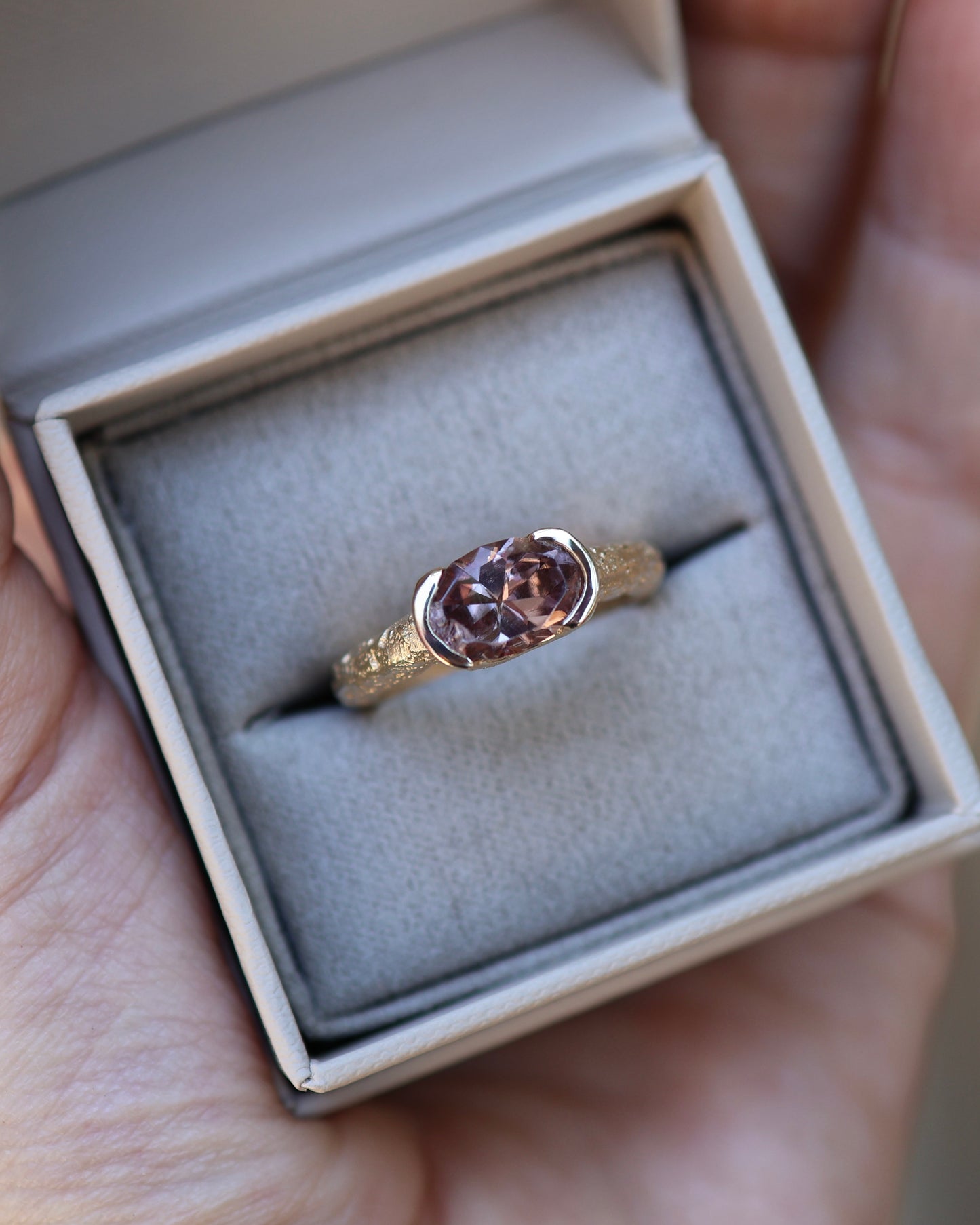 Castle Ring - ZIRCON - 9ct GOLD - READY TO SHIP- 8.25