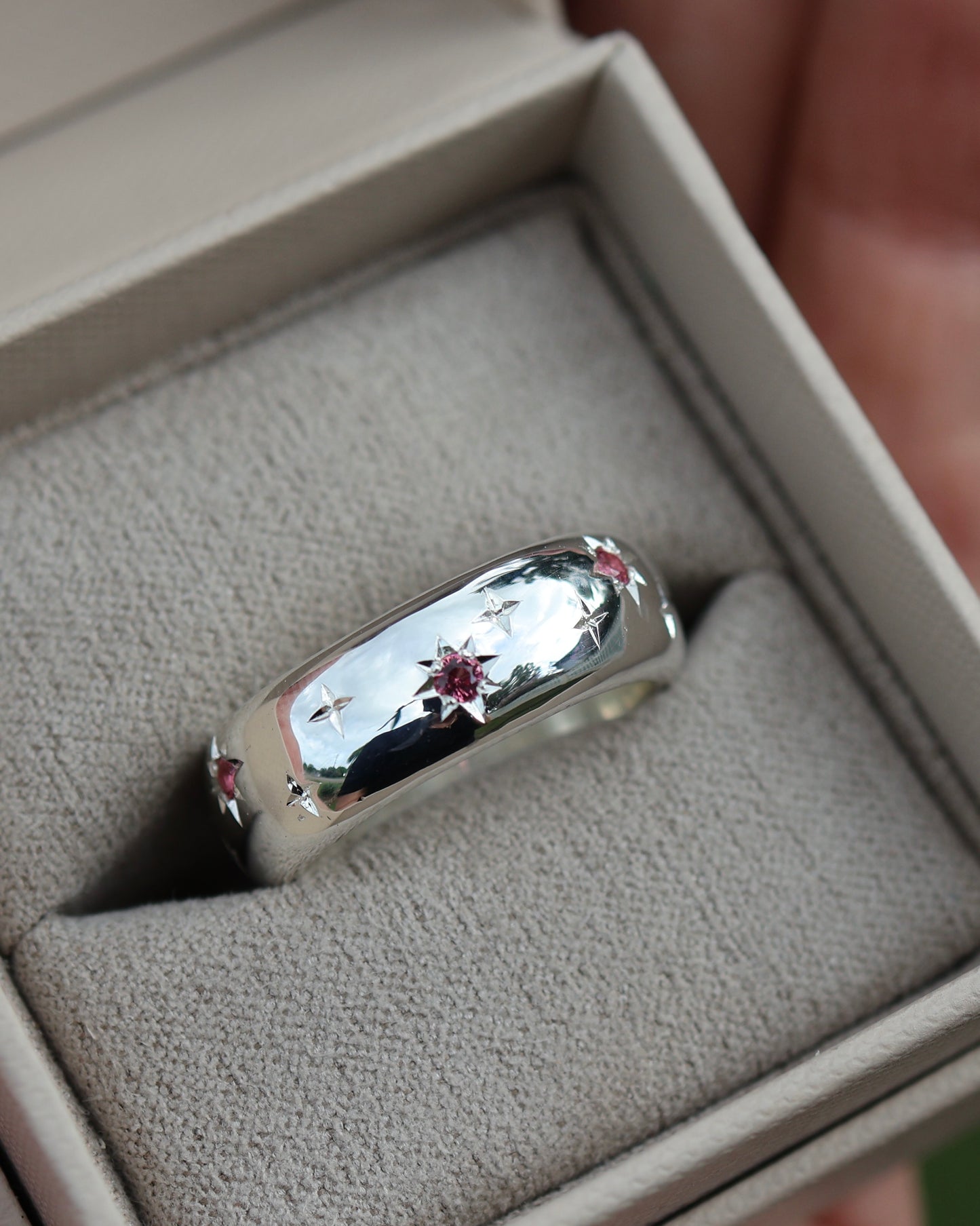 Scattered Galaxy Band - Garnet