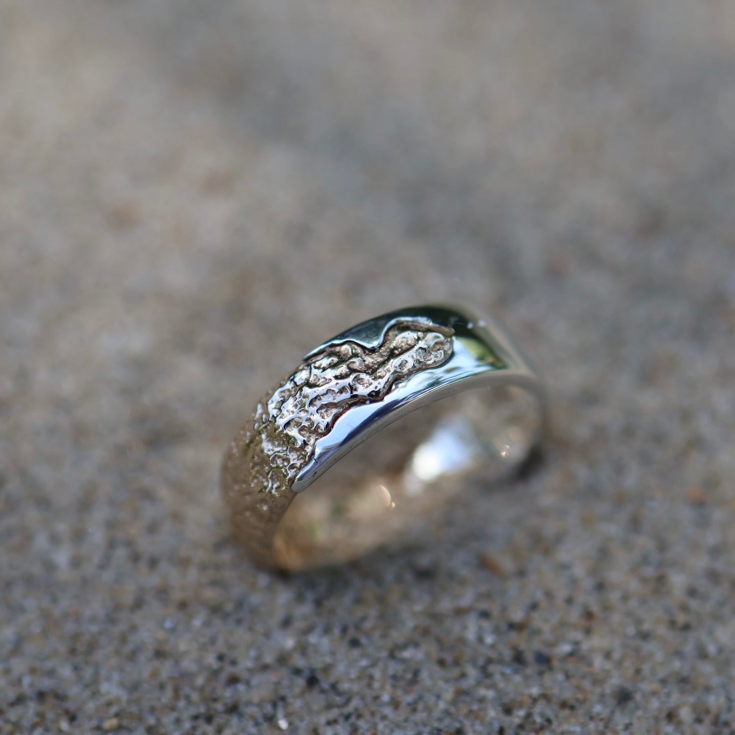 Shoreline Ring 7mm - MADE TO ORDER